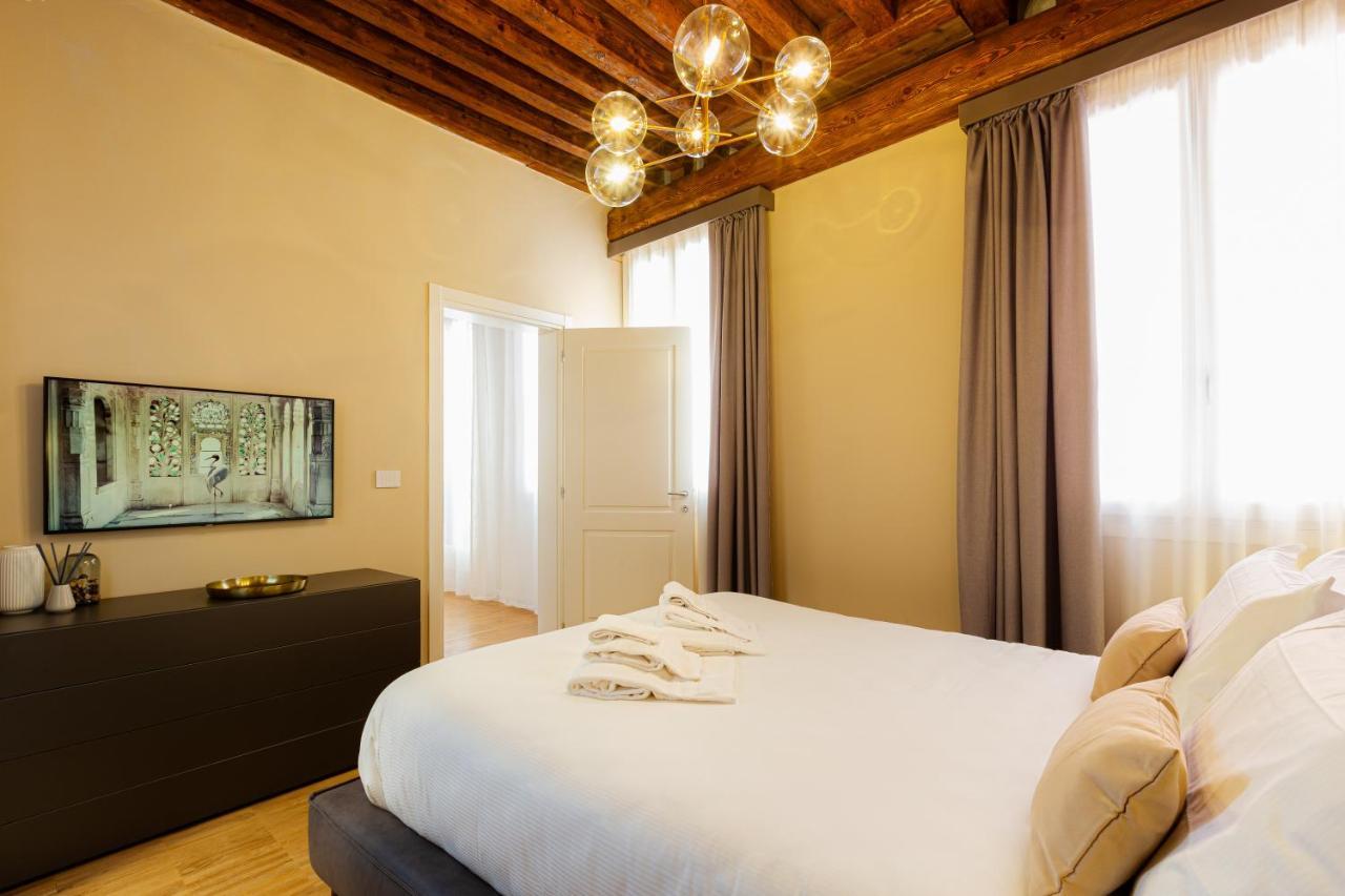 Fraivolti Apartment Venetië Buitenkant foto